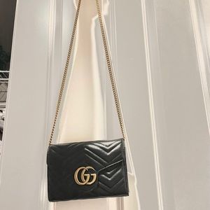 Gucci black wallet bag